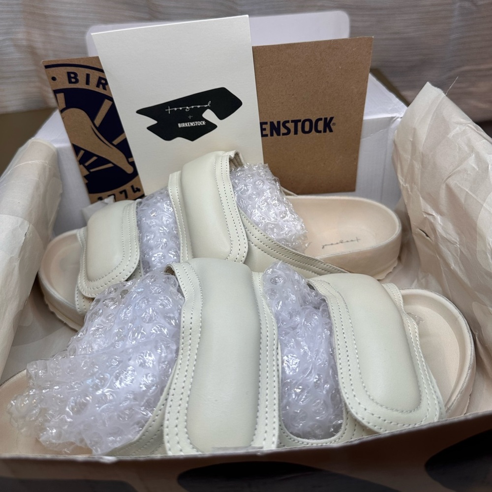 BIRKENSTOCK x Toogood Beach Comber in Cream - 1774 - IN BOX COLLAB pair - Picture 10 of 14